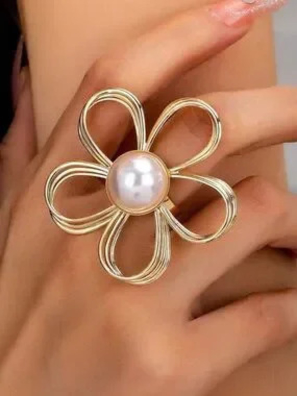 Celestine Floral Pearl Ring